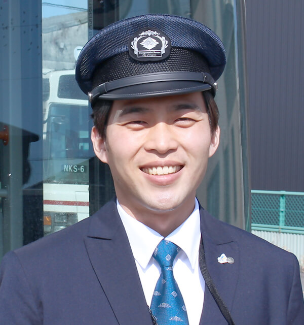 バス運転士の写真