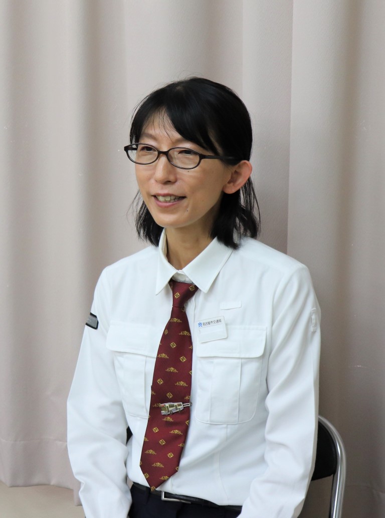 バス営業所所長の写真、仕事と私生活の両立（ワークライフバランス）