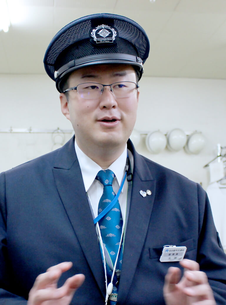 駅務員の写真、仕事と私生活の両立（ワークライフバランス）