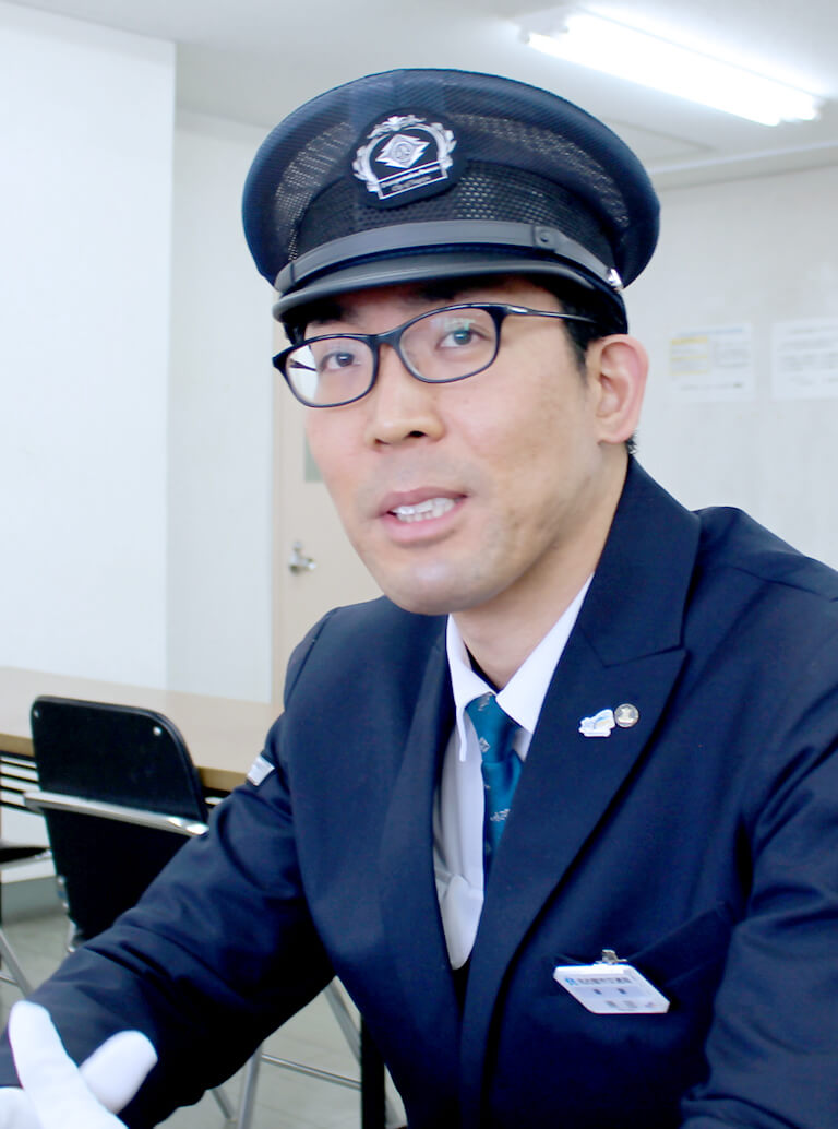 車掌の写真、仕事と私生活の両立（ワークライフバランス）