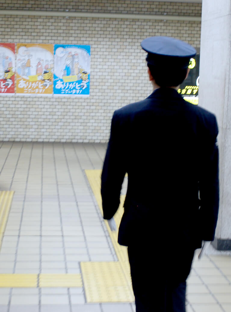 地下鉄運転士の写真、仕事と私生活の両立（ワークライフバランス）